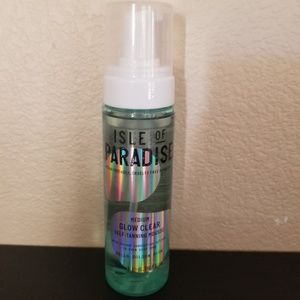 NWT  ISLE OF PARADISE SELF TANNING MOUSE MEDIUM